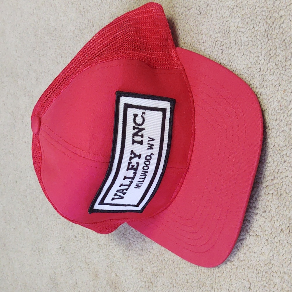 Vintage red trucker hat "Valley Inc Millwood, WV"